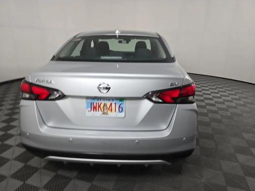2022 Nissan Versa 1.6 SV