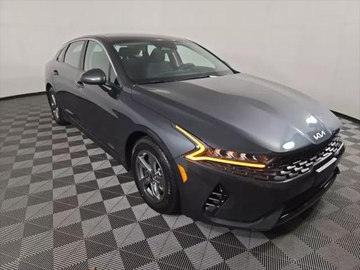 2022 Kia K5 LXS