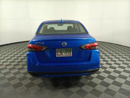 2022 Nissan Versa 1.6 SV