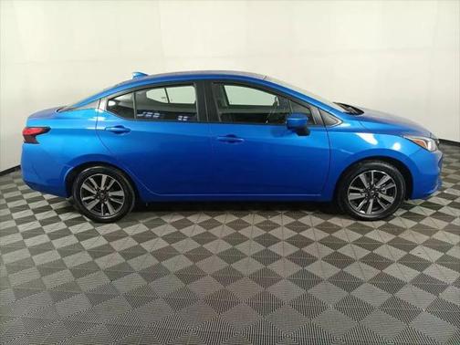 2022 Nissan Versa 1.6 SV