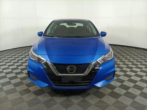 2022 Nissan Versa 1.6 SV