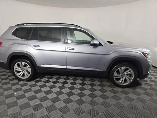 2021 Volkswagen Atlas SE 4Motion w/Tech Pkg Sport Utility 4D