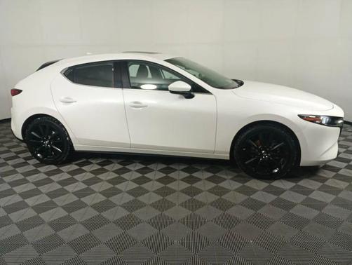 2023 Mazda Mazda3 AWD w/Premium Package