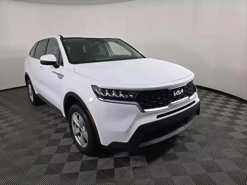 2023 Kia Sorento LX