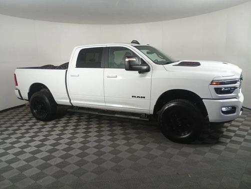 Bright White Clearcoat 2025 RAM 3500 Laramie Crew Cab 4x4 6'4' Box