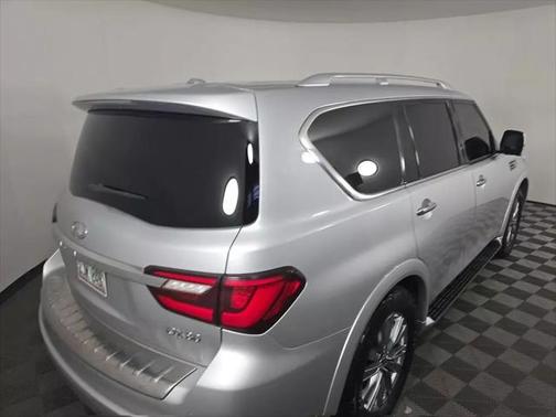 2020 INFINITI QX80 Luxe