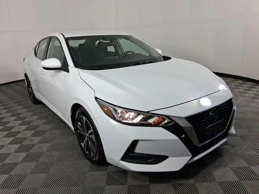 White 2022 Nissan Sentra SV
