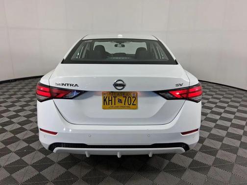 White 2022 Nissan Sentra SV