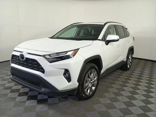2024 Toyota RAV4 XLE Premium