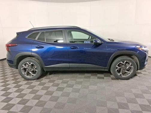 Blue 2024 Chevrolet Trax LT