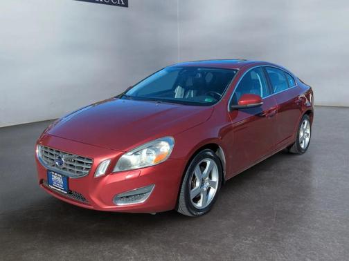 2013 Volvo S60 T5