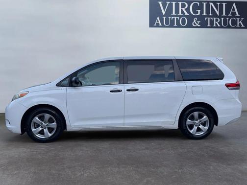 2014 Toyota Sienna L