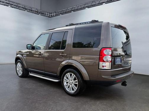 2011 Land Rover LR4 Base