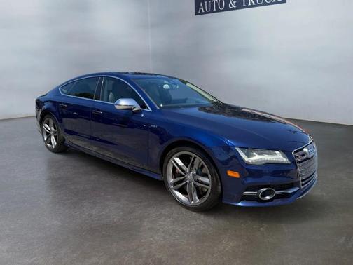 Blue 2013 Audi S7 4.0T Prestige