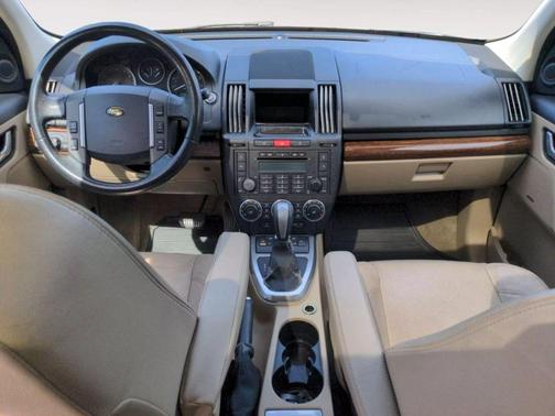 2009 Land Rover LR2 HSE