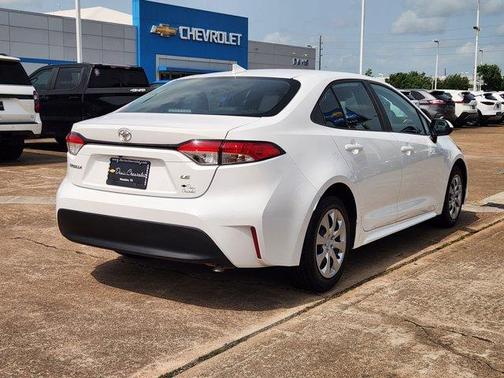 Ice 2024 Toyota Corolla LE