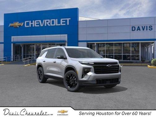 Sterling Gray Metallic 2026 Chevrolet Traverse LT