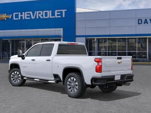 2026 Chevrolet Silverado 2500 Custom