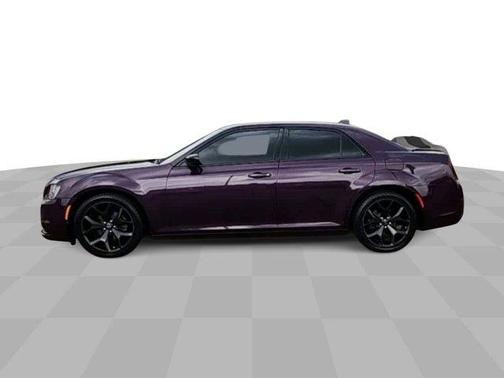 2020 Chrysler 300 Touring