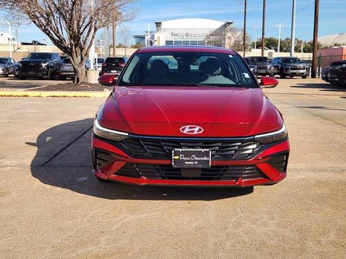 2025 Hyundai ELANTRA SEL Convenience