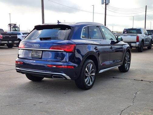 2023 Audi Q5 45 S line Premium Plus