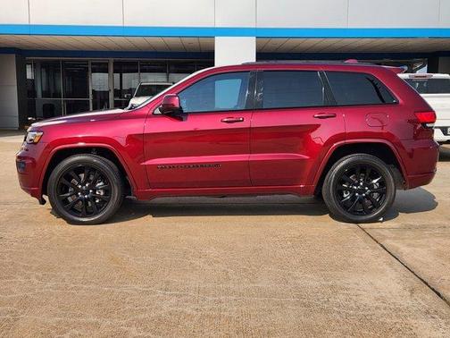 2022 Jeep Grand Cherokee WK Laredo