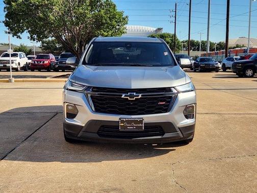 Sterling Gray Metallic 2023 Chevrolet Traverse RS