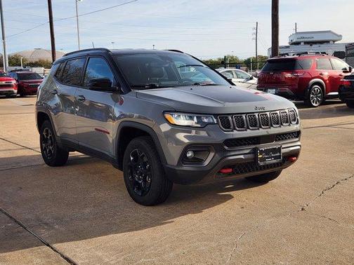 2023 Jeep Compass Trailhawk