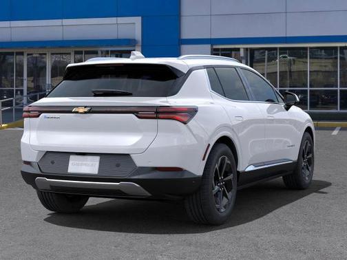 2025 Chevrolet Equinox EV LT 2