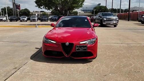 2023 Alfa Romeo Giulia Base