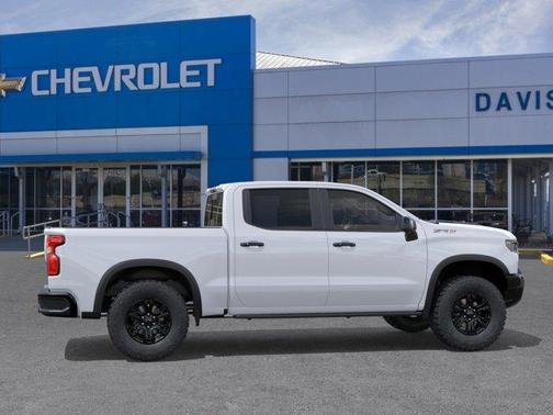 Summit White 2026 Chevrolet Silverado 1500 ZR2