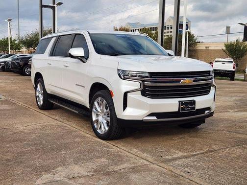 2023 Chevrolet Suburban LT