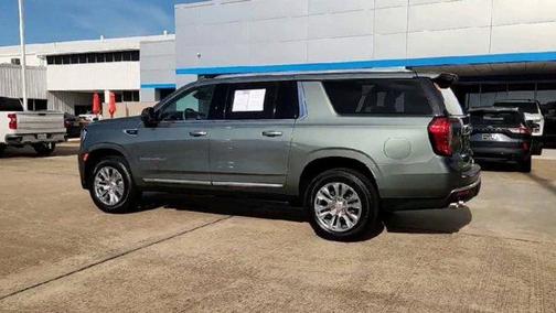 2023 GMC Yukon XL Denali