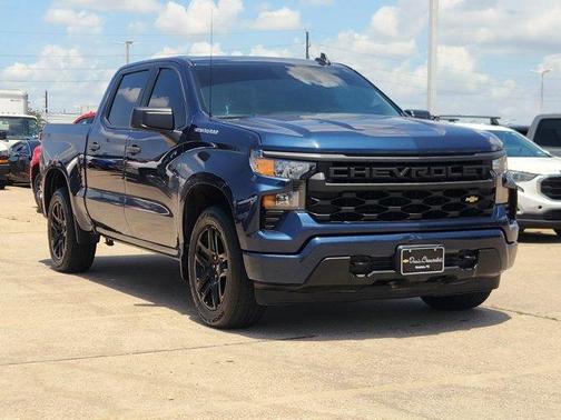 Northsky Blue Metallic 2022 Chevrolet Silverado 1500 Custom