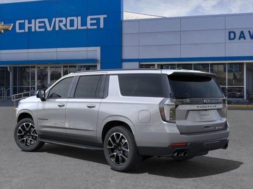 2025 Chevrolet Suburban RST