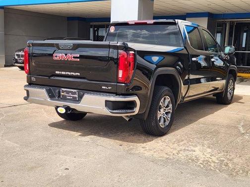 Onyx Black 2026 GMC Sierra 1500 SLT