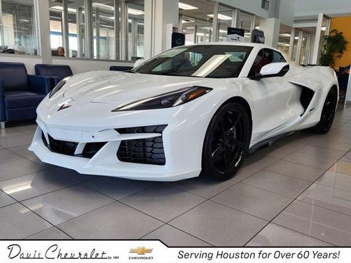 2025 Chevrolet Corvette E-Ray