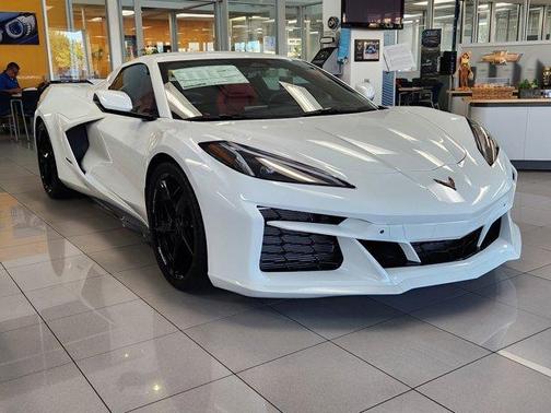 2025 Chevrolet Corvette E-Ray