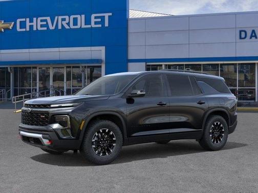 Mosaic Black Metallic 2026 Chevrolet Traverse Z71