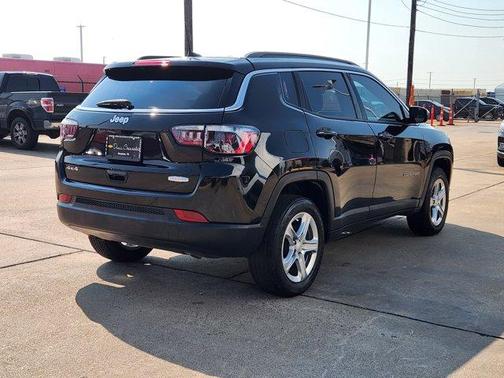 2023 Jeep Compass Latitude
