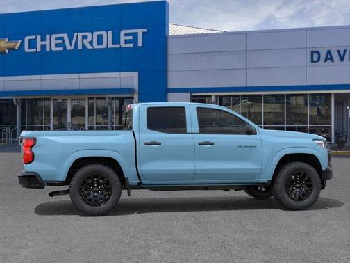 2025 Chevrolet Colorado WT