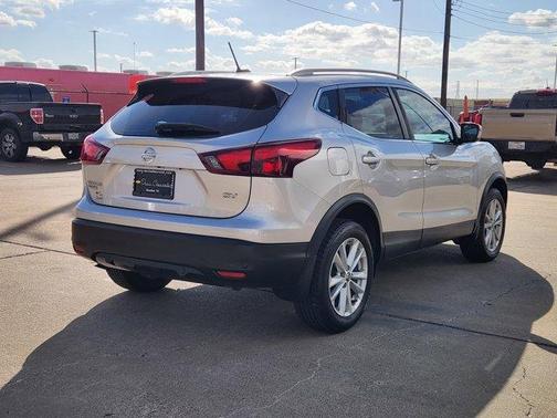 2019 Nissan Rogue Sport SV