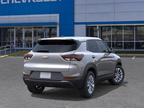 Sterling Gray Metallic 2026 Chevrolet Trailblazer LS