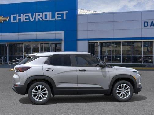 Sterling Gray Metallic 2026 Chevrolet Trailblazer LS