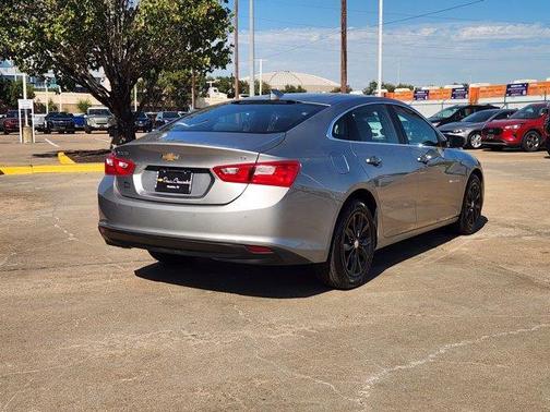Sterling Gray Metallic 2025 Chevrolet Malibu LT