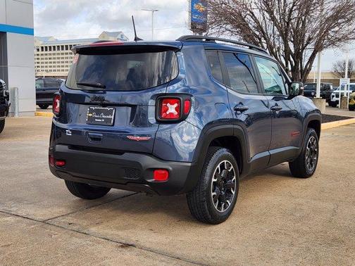 2023 Jeep Renegade Trailhawk