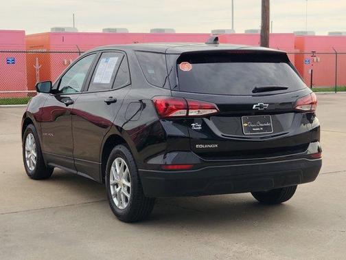 2022 Chevrolet Equinox LS