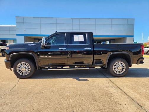 2022 Chevrolet Silverado 2500 High Country