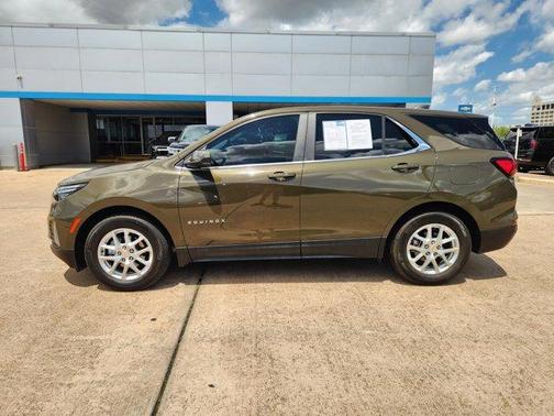 Harvest Gold / Bronze 2024 Chevrolet Equinox LT