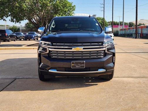 Dark Ash Metallic 2023 Chevrolet Suburban Premier